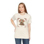 Floral Vintage Cat Tee — '美貓' Asian-Inspired Graphic T-Shirt