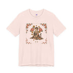 Floral Vintage Cat Tee — '美貓' Asian-Inspired Graphic T-Shirt